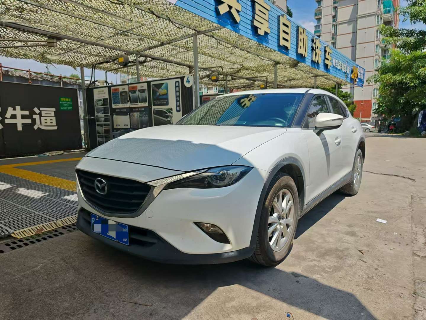 Mazda CX-4 2.0L Automatic Two-Wheel Drive Blue Sky Vitality Edition 2