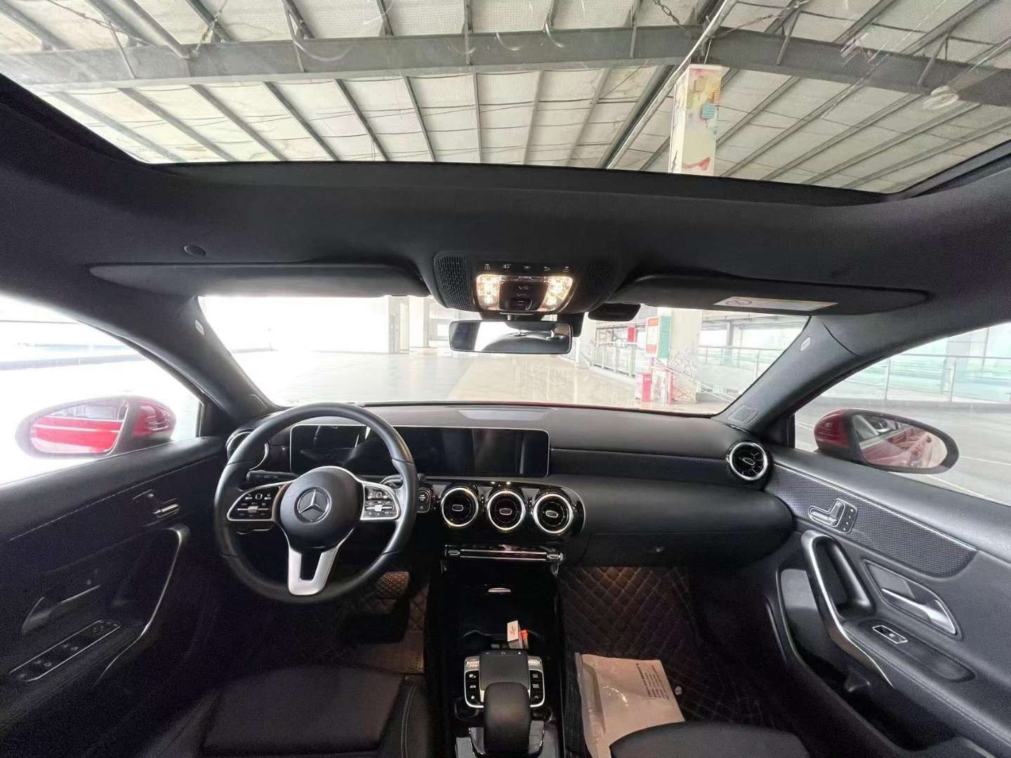 Mercedes-Benz A200 1.3T Automatic Sunroof Fashion 8