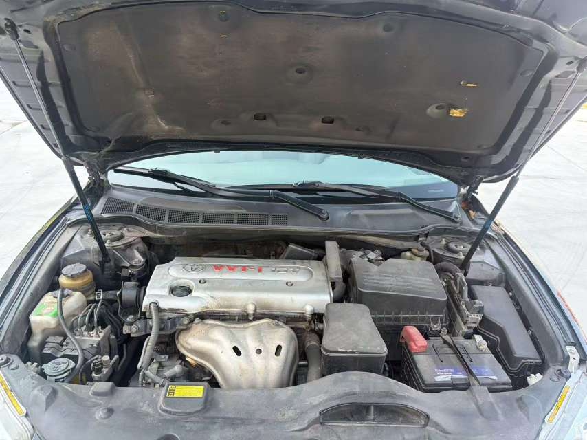 Toyota Camry 9