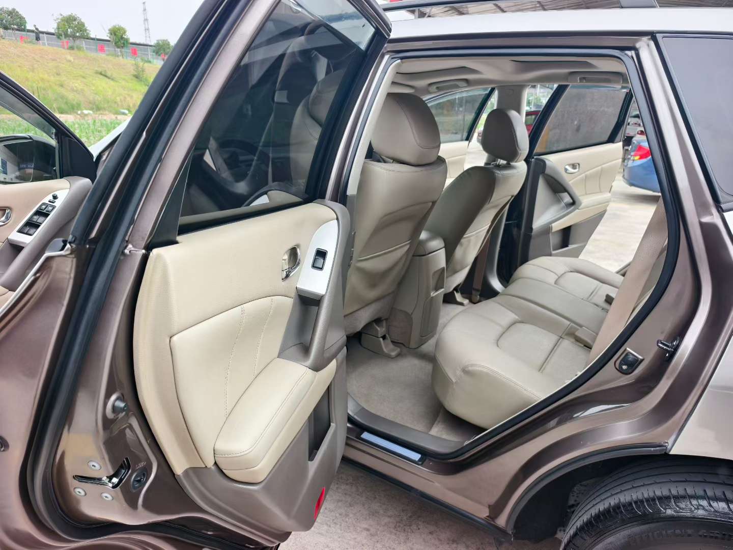 Nissan Murano 9