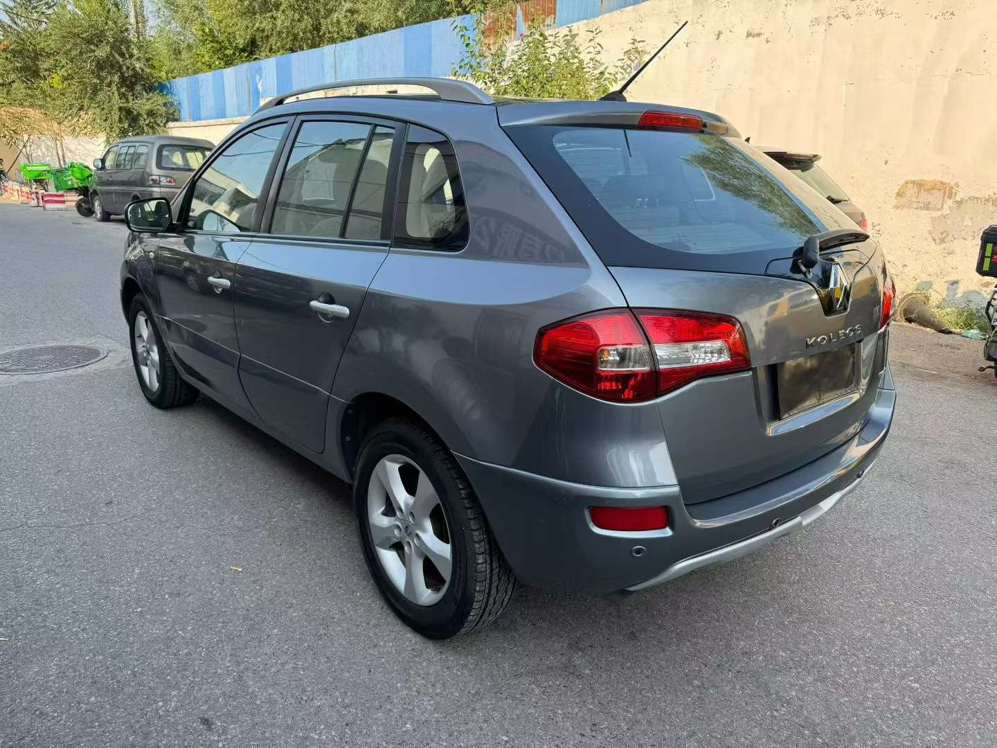 Renault Koleos 2011 2.5L FWD 9