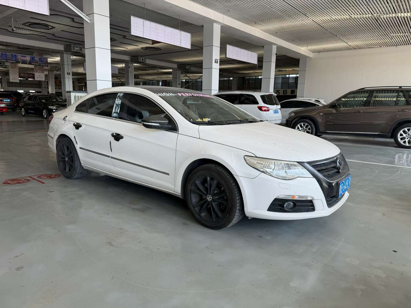 Volkswagen CC 2011 2.0T Luxury