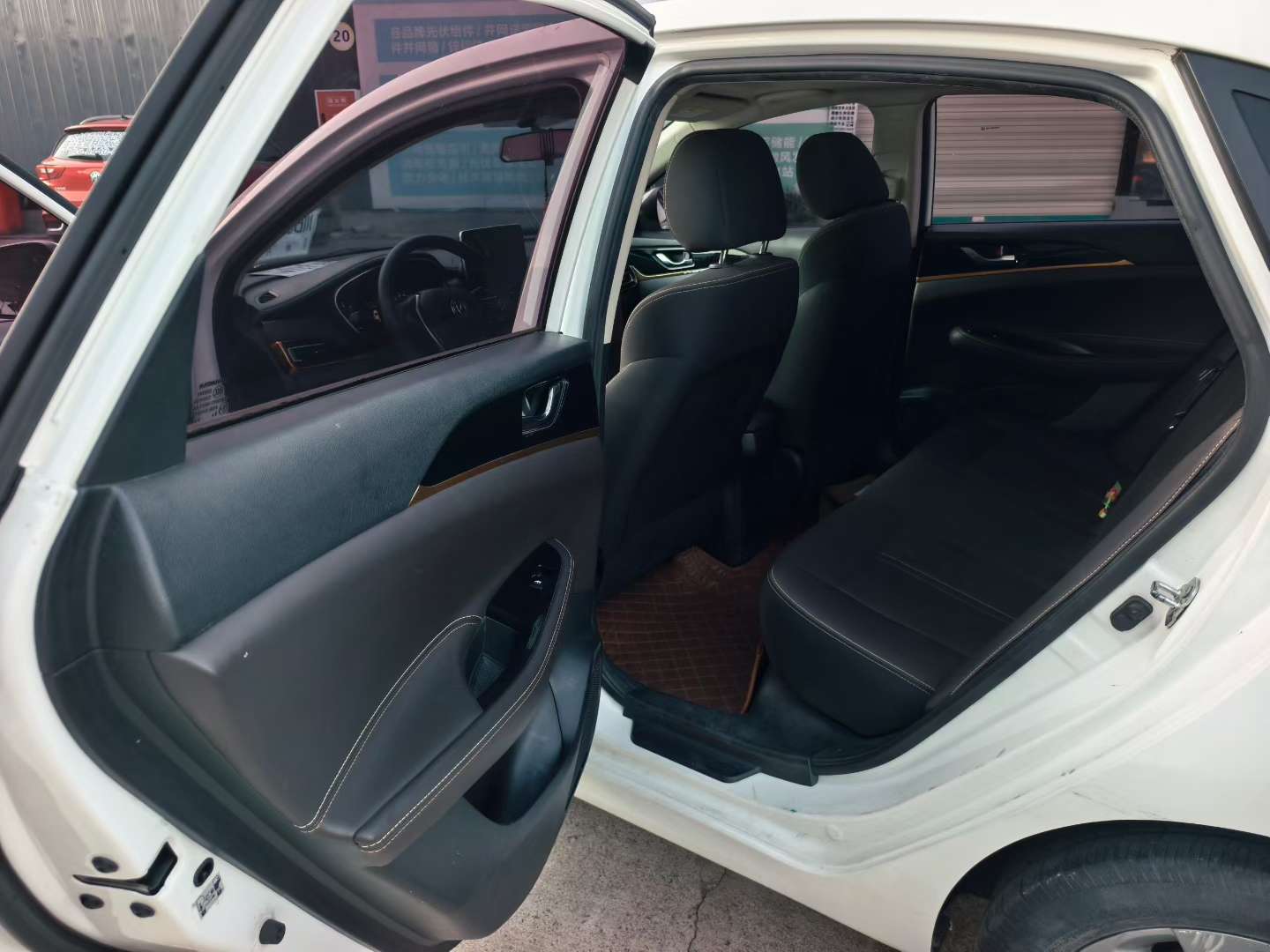 Changan Eado DT 8