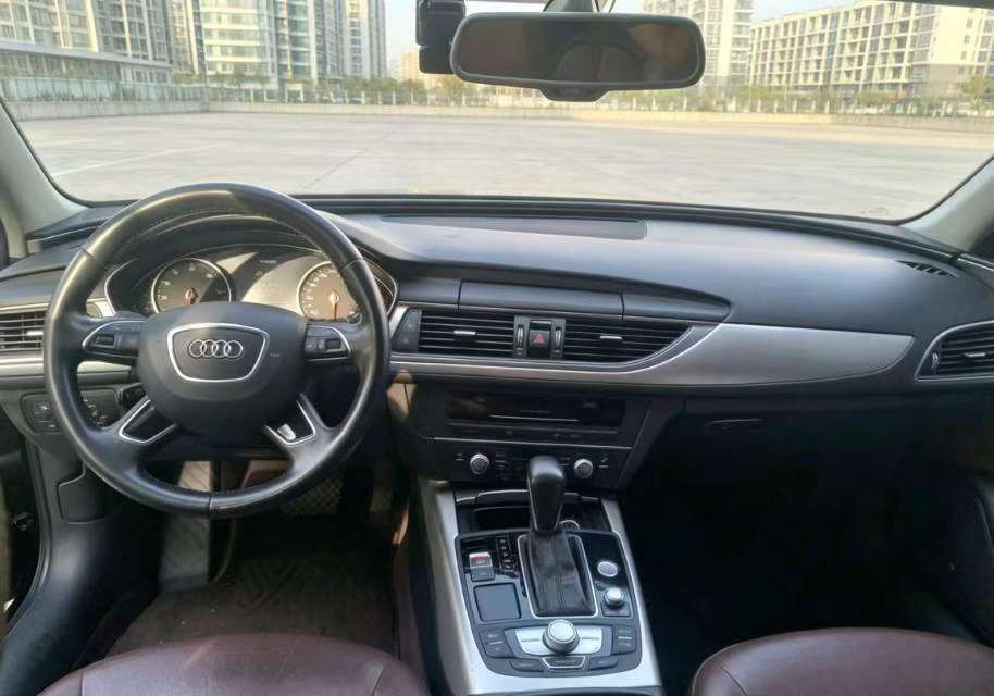 Audi A6L 2.0T Fashion 3