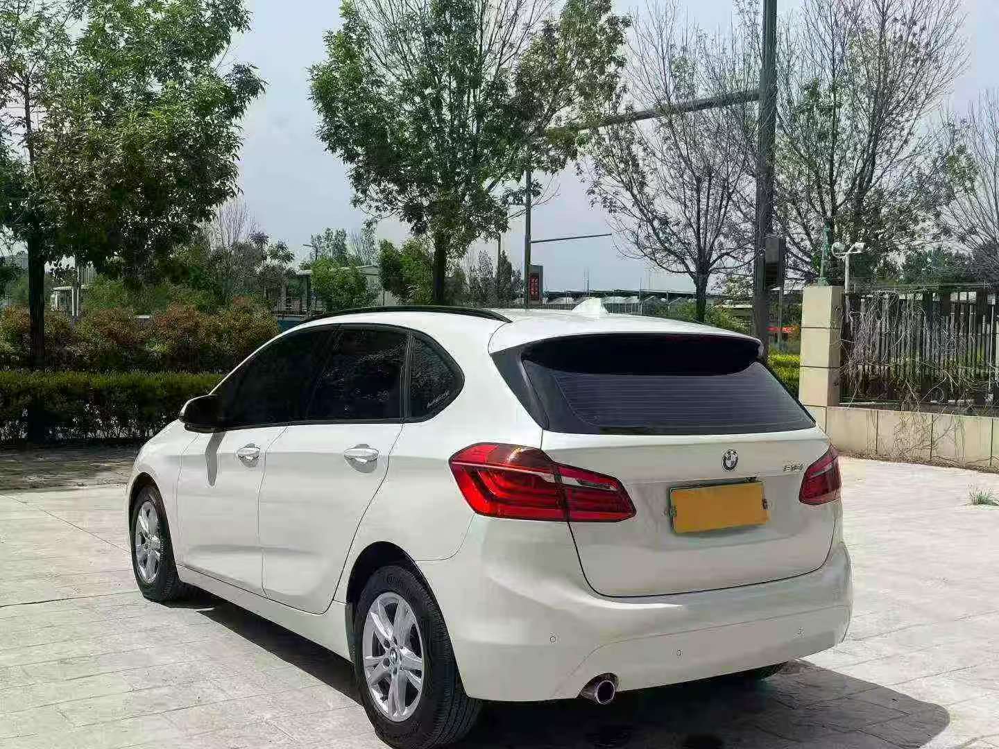 BMW 2 Series 2016 1.5T Leading Edition 7