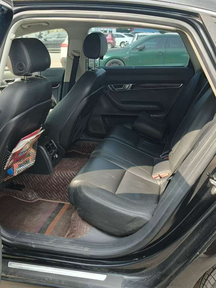 Audi A6L 4
