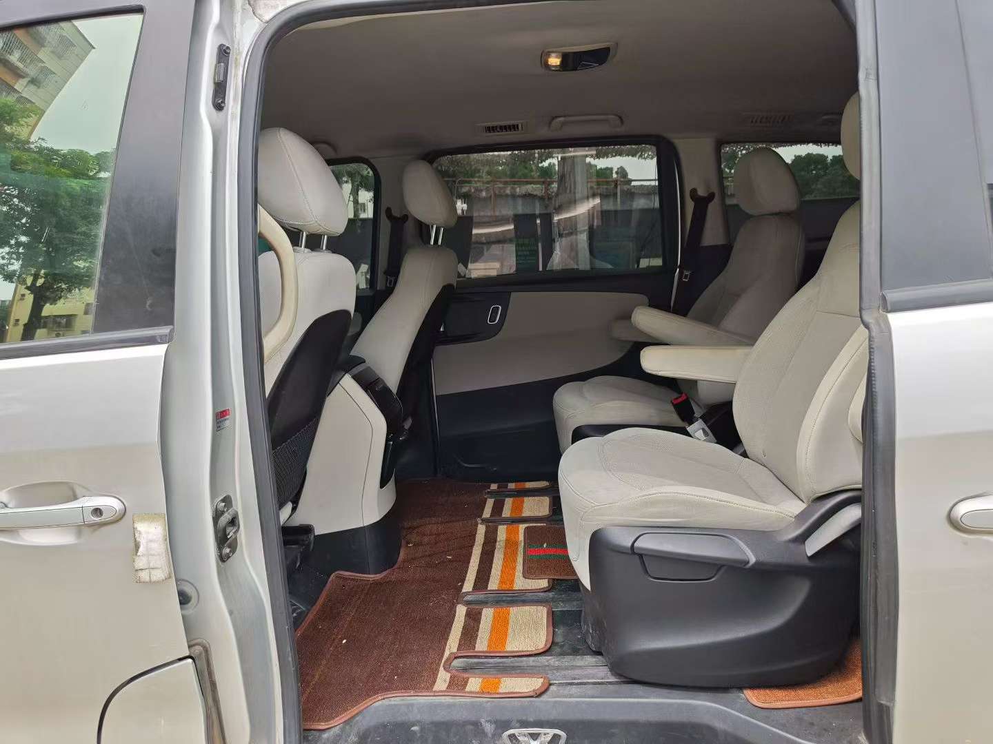 Huasong 7 2.0T Automatic Elite 5