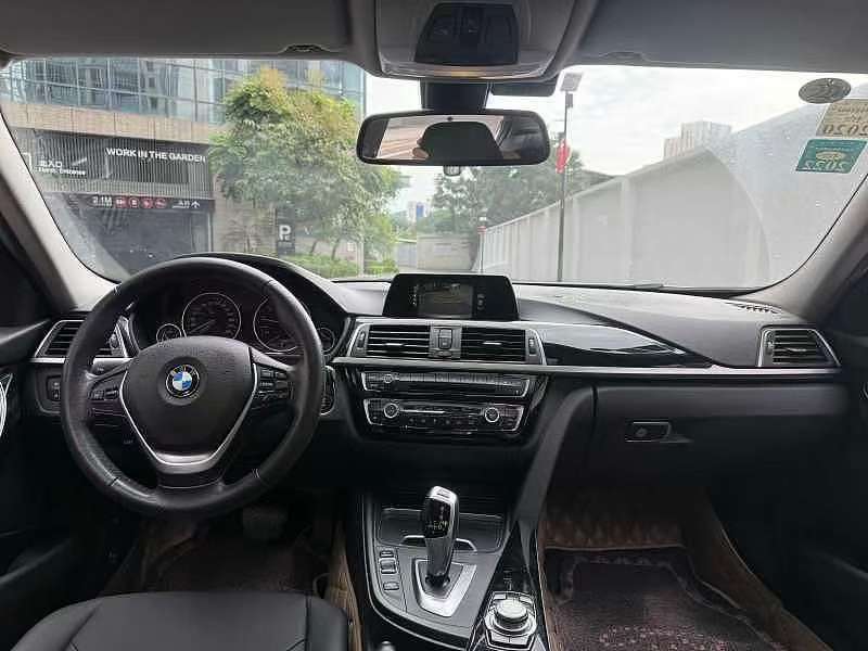 BMW 3 Series 2016 320Li Fashion 7