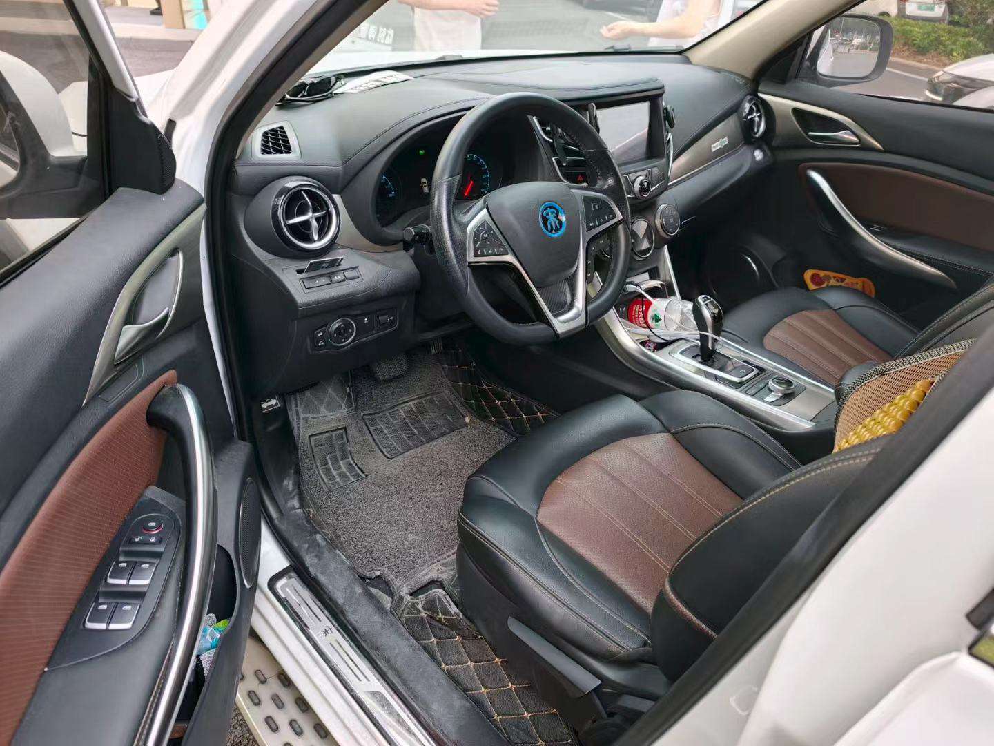 BYD Song 1.5T AWD Luxury Edition 3