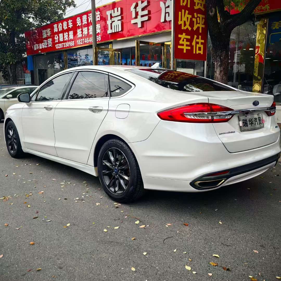 Ford Mondeo 7