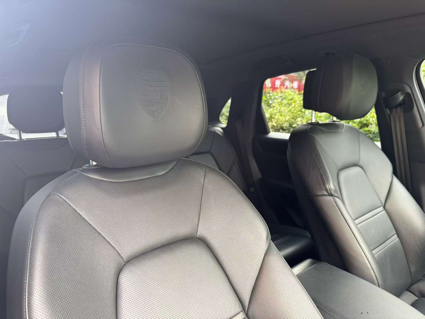 Porsche Cayenne 6