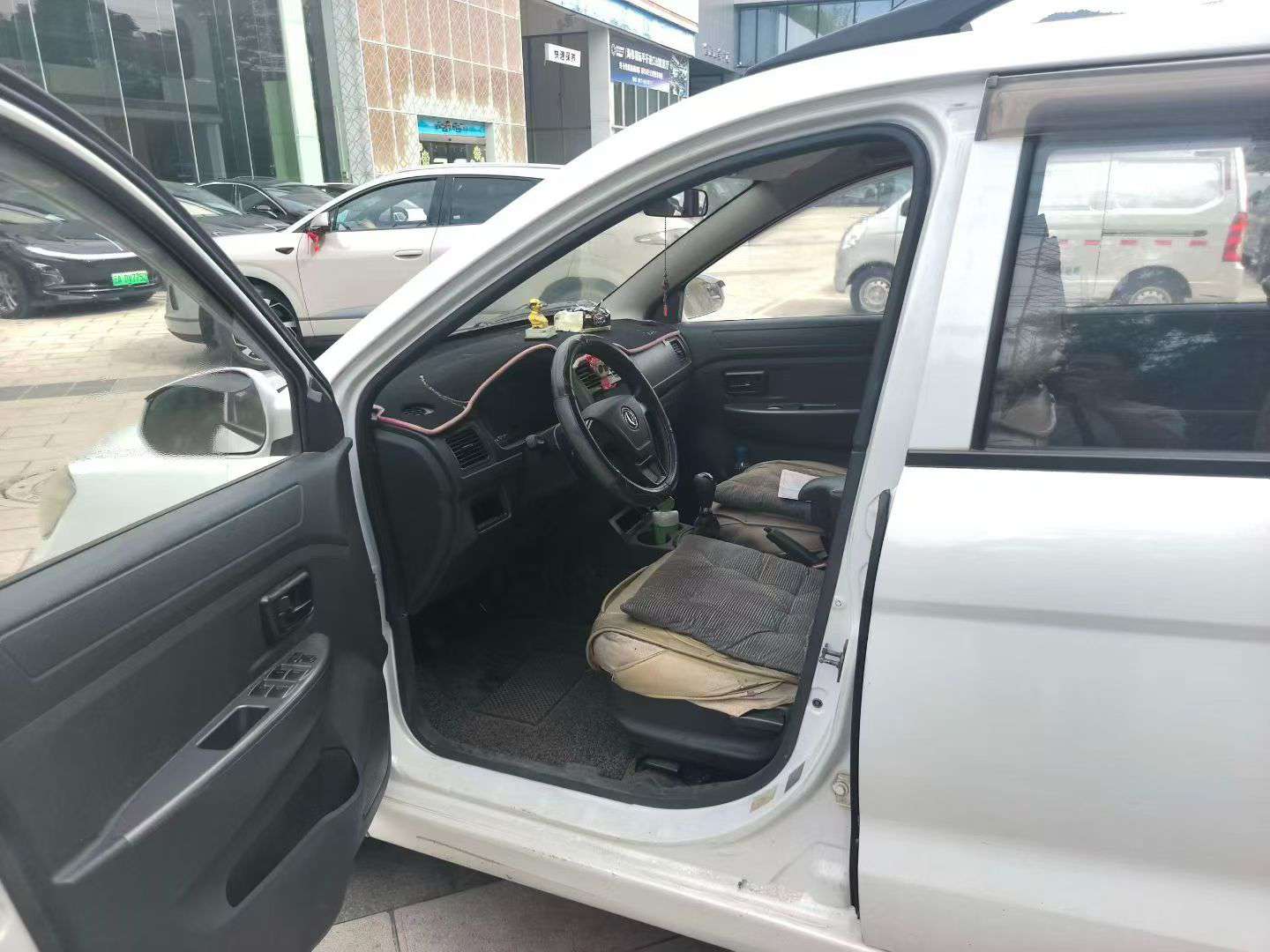 Dongfeng 330 2