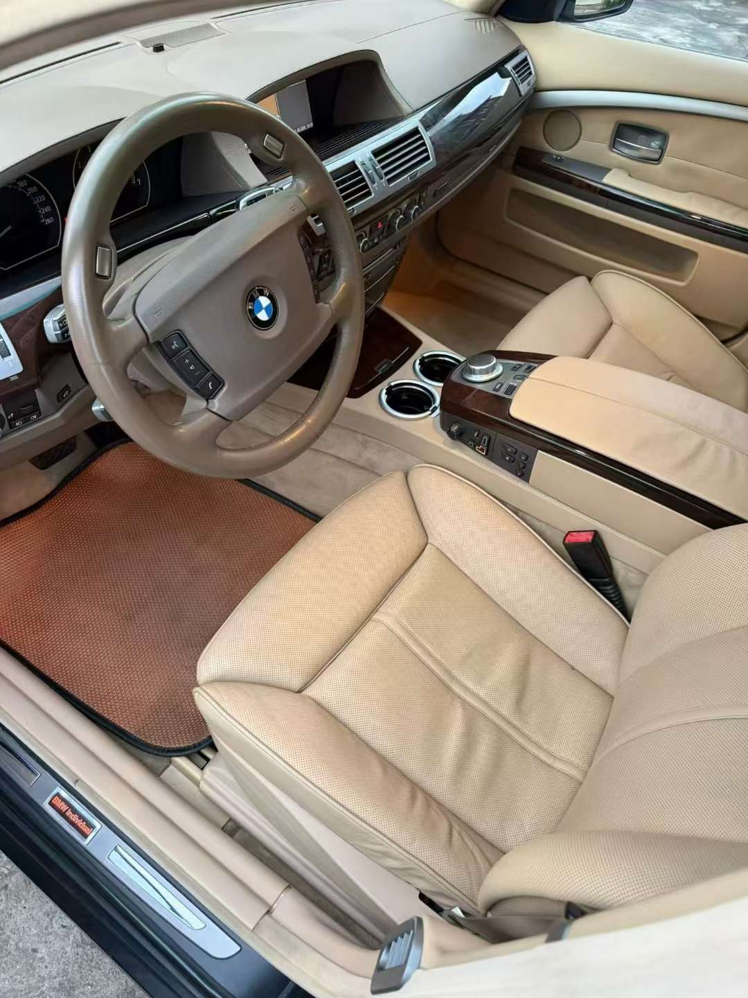 BMW 7 Series 760 W12 5