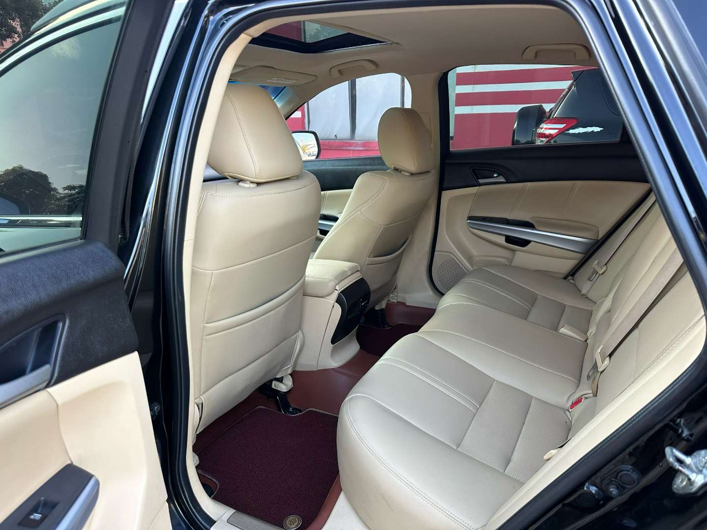 Honda Crosstour 2013 2.4L Automatic Luxury 9