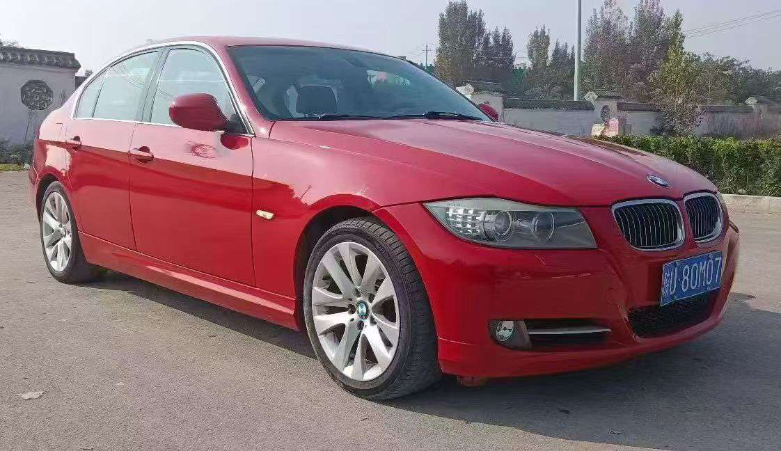 BMW 3 Series 2014 320 Luxury Edition 3