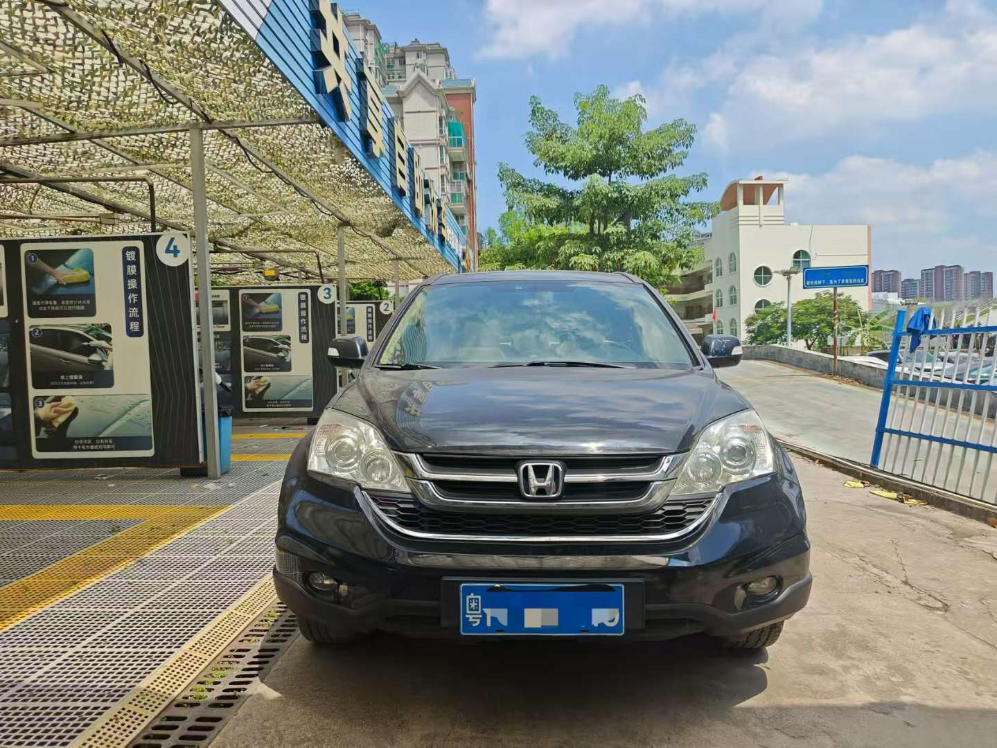 Honda CR-V 2.4L Automatic AWD Luxury Edition