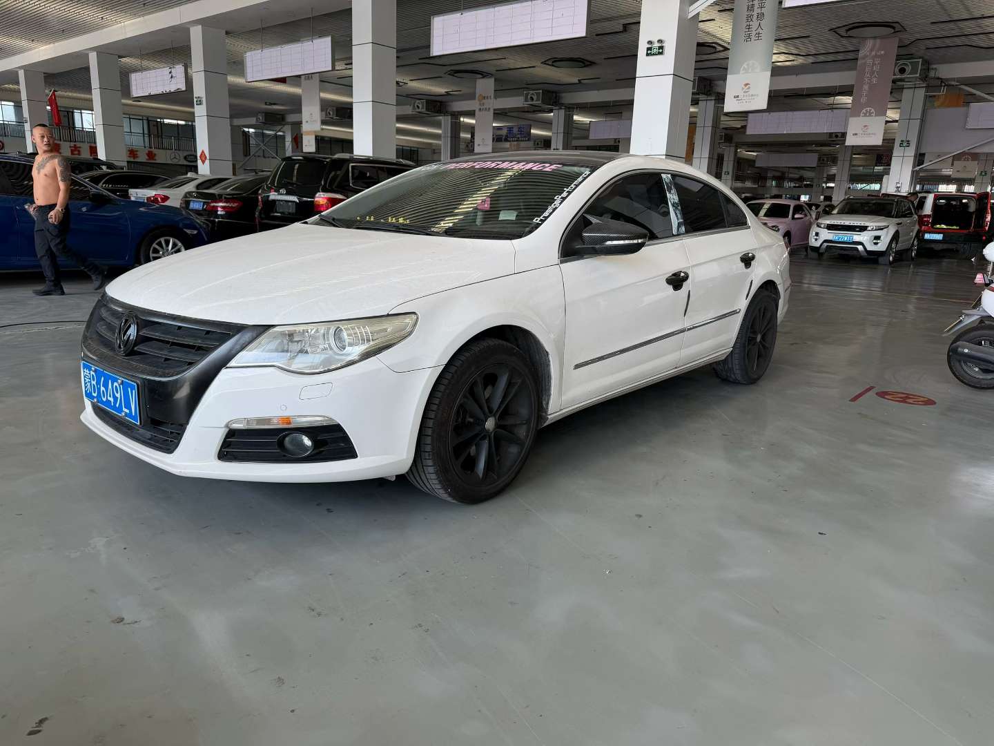 Volkswagen CC 2011 2.0T Luxury 2