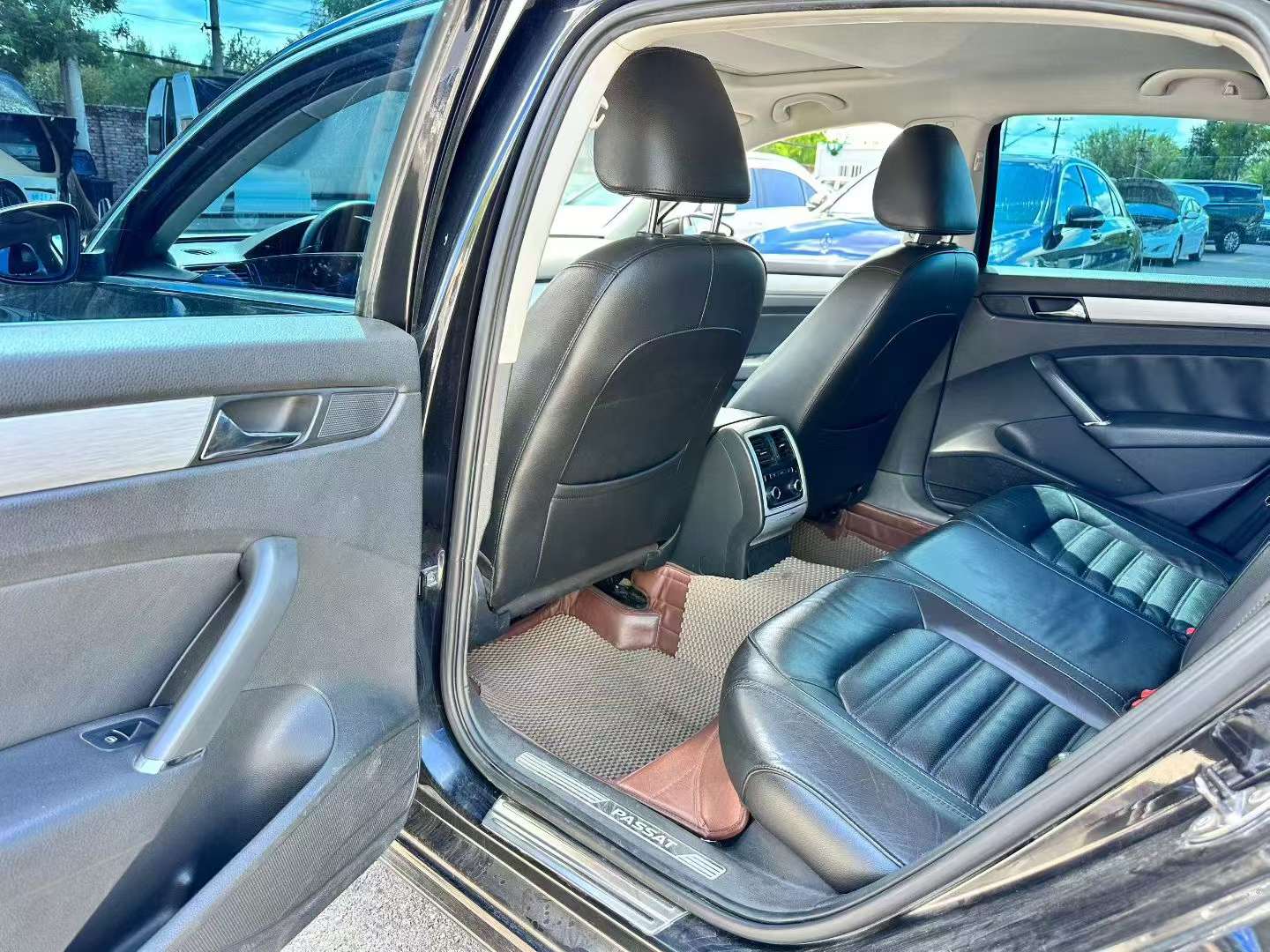 Volkswagen Passat 2.0T Yuzun Edition 3
