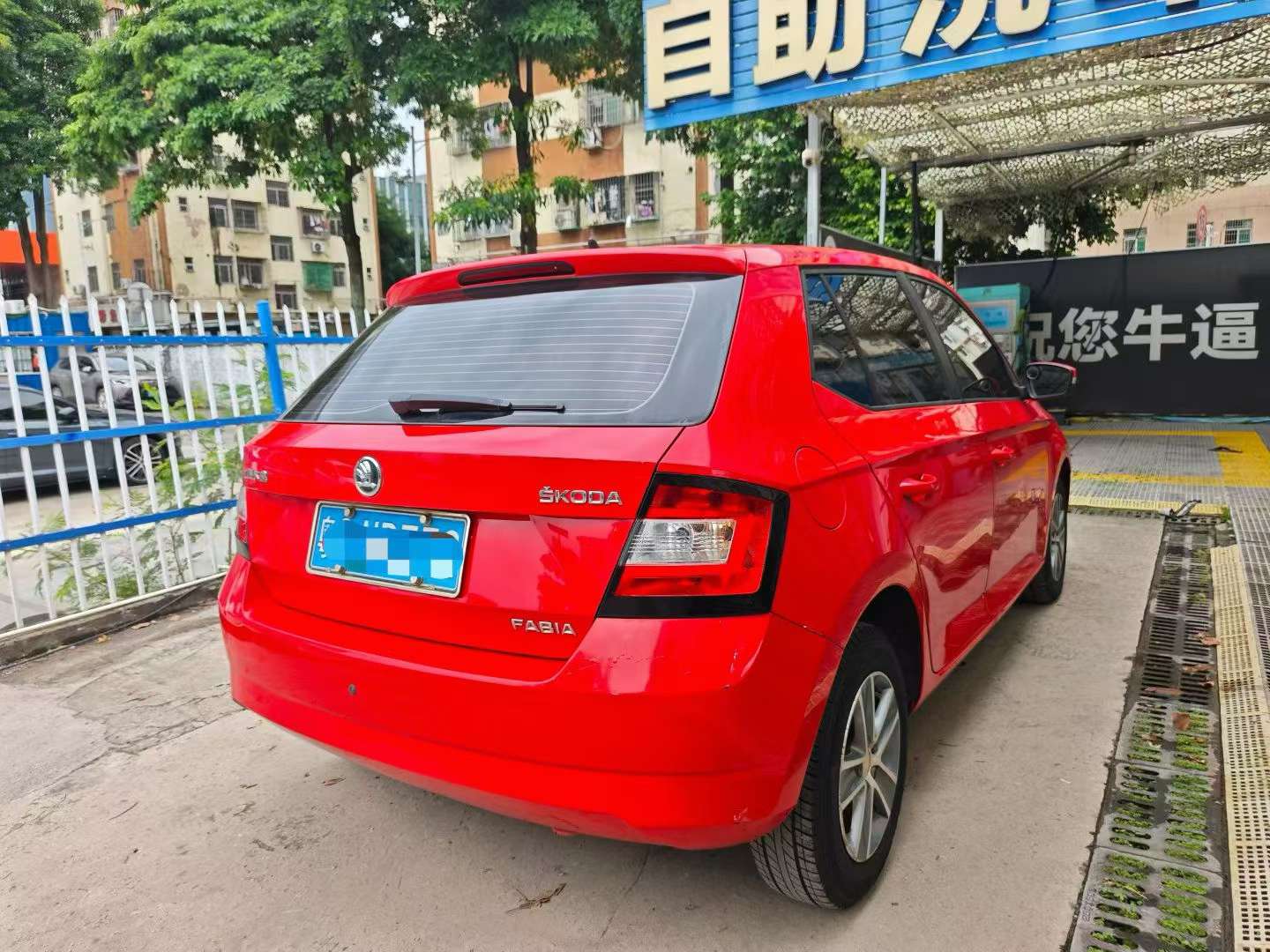 Skoda Fabia 1.4L Automatic Advance Edition 3