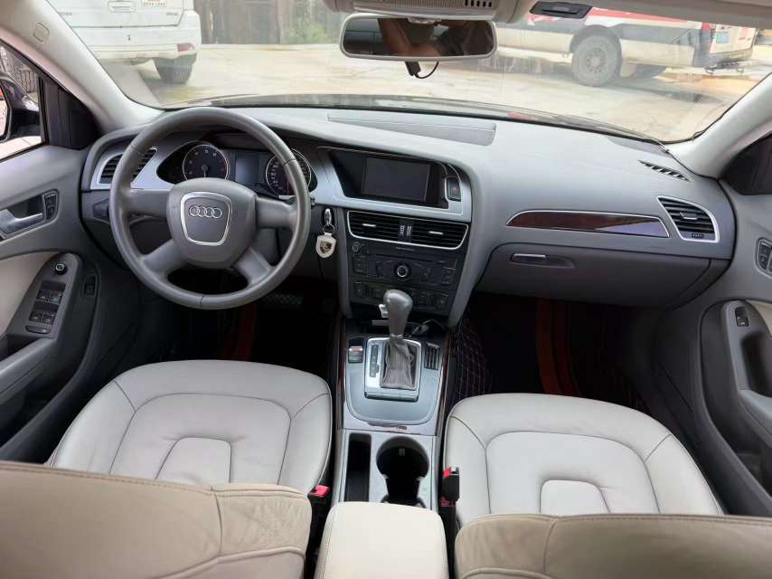 Audi A4 2.0T Automatic 7