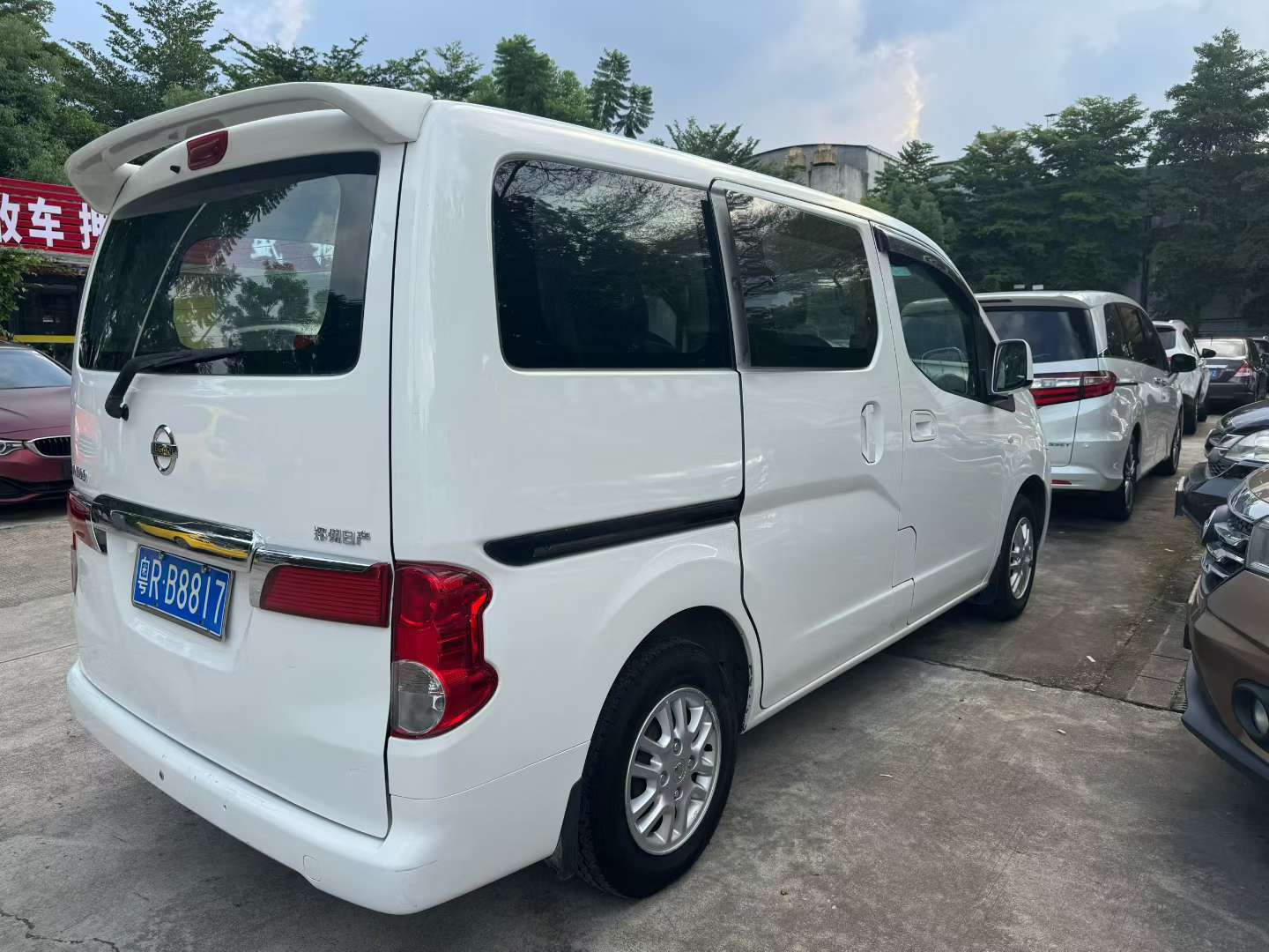 Nissan NV200 7