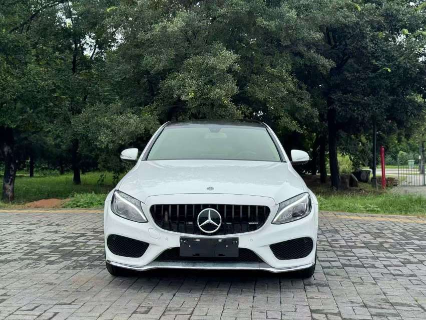 Mercedes-Benz C-Class C200L Sport Edition 2