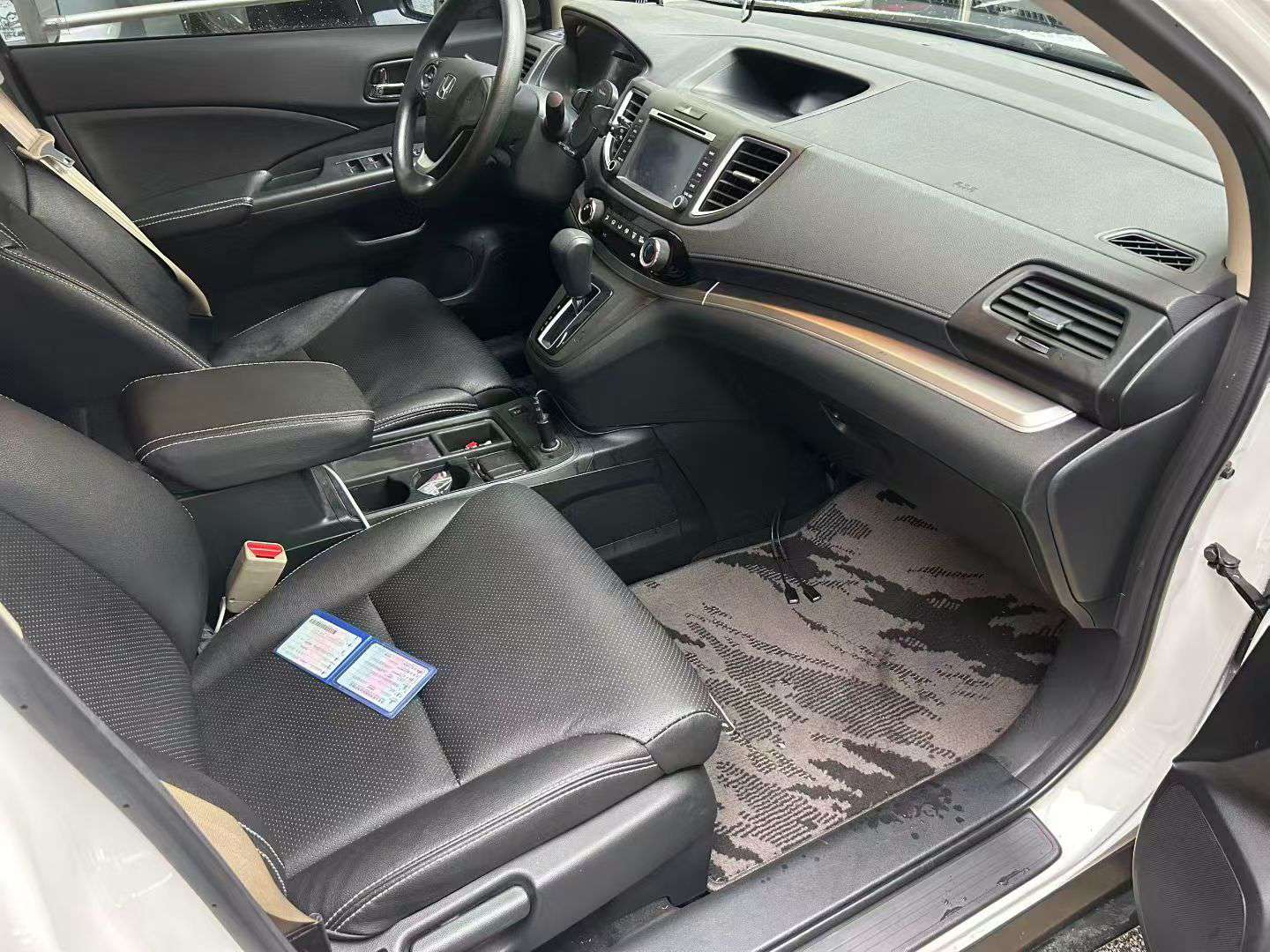 Honda CR-V 2.0L Automatic Sunroof 2WD 8