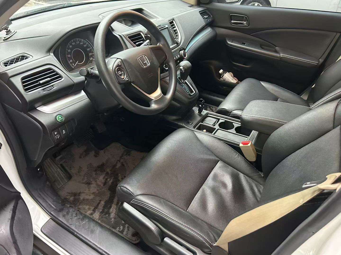 Honda CR-V 2.0L Automatic Sunroof 2WD 6