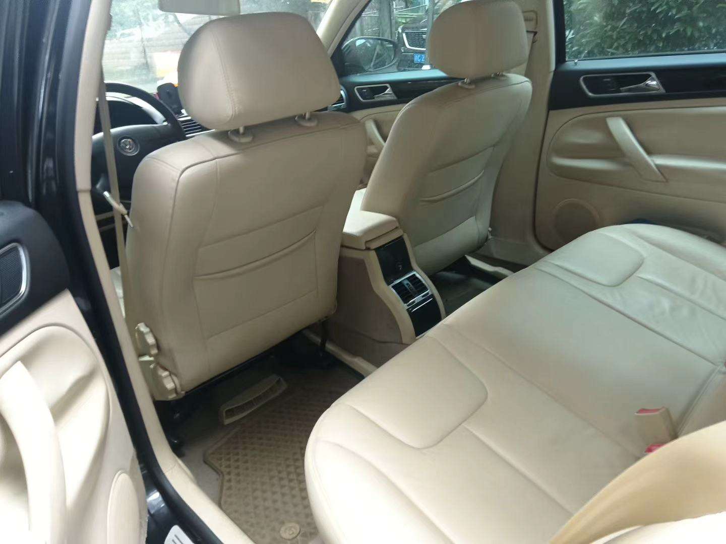 Volkswagen Lingyu 1.8T Premium Edition 6