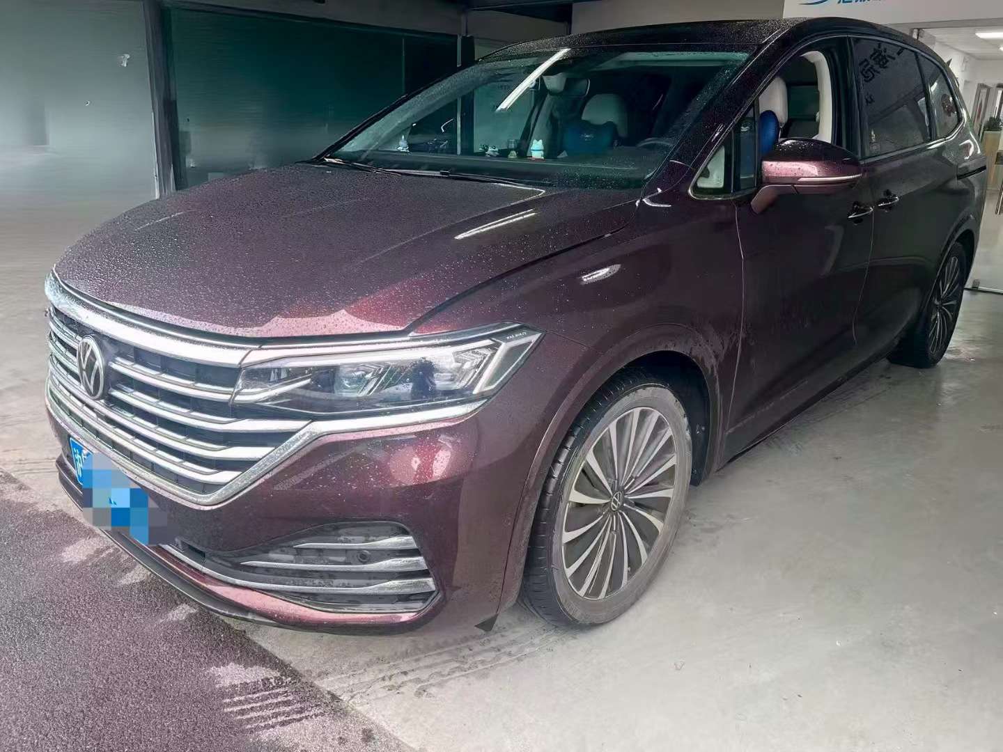 Volkswagen Viloran 2.0T Prestige Edition