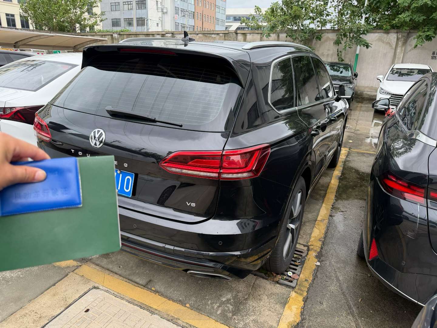 Volkswagen Touareg 8