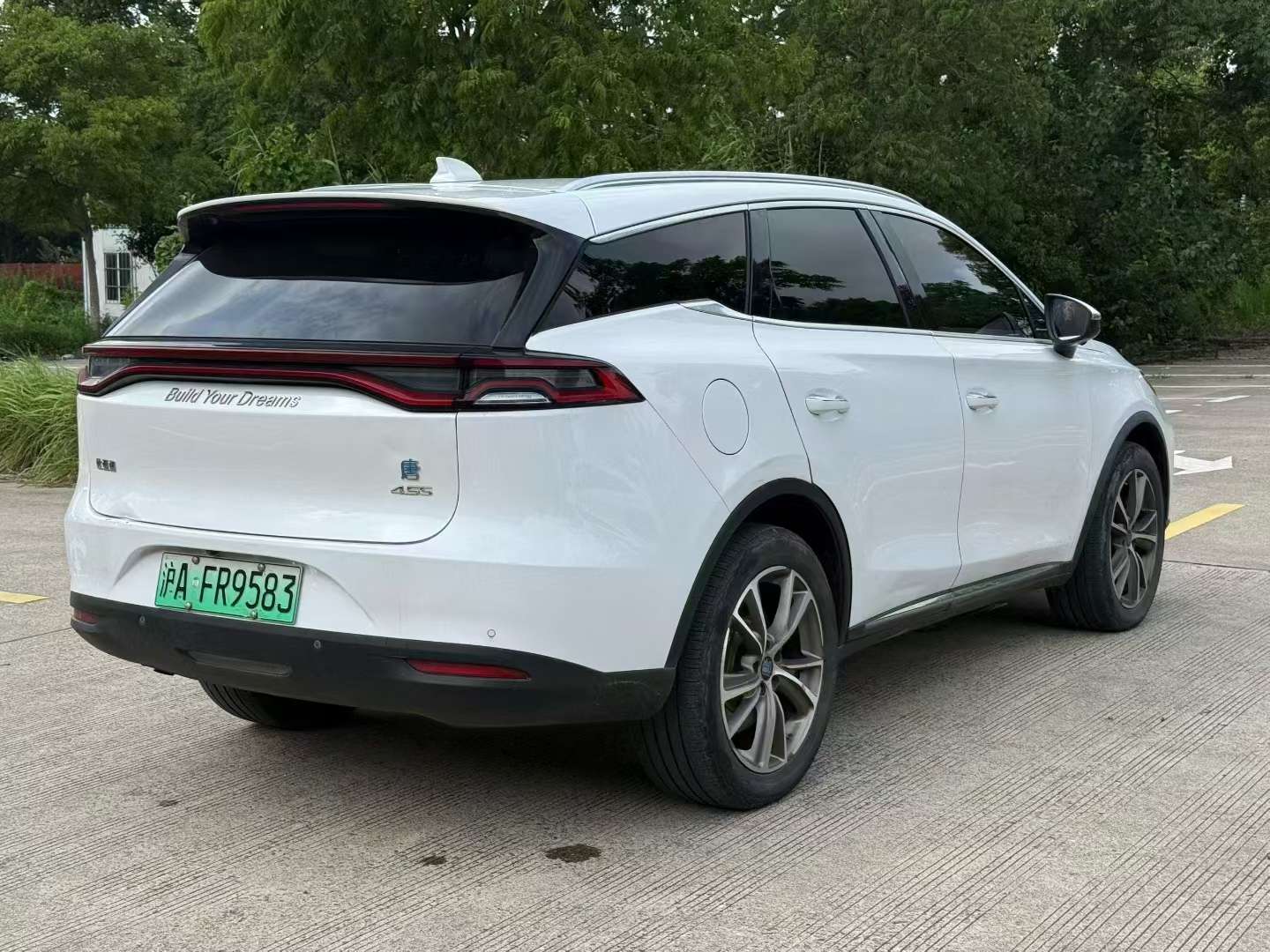 BYD Tang DM 7-Seat High Trim 4