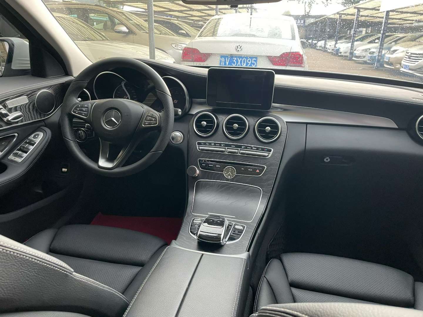Mercedes-Benz C-Class 5