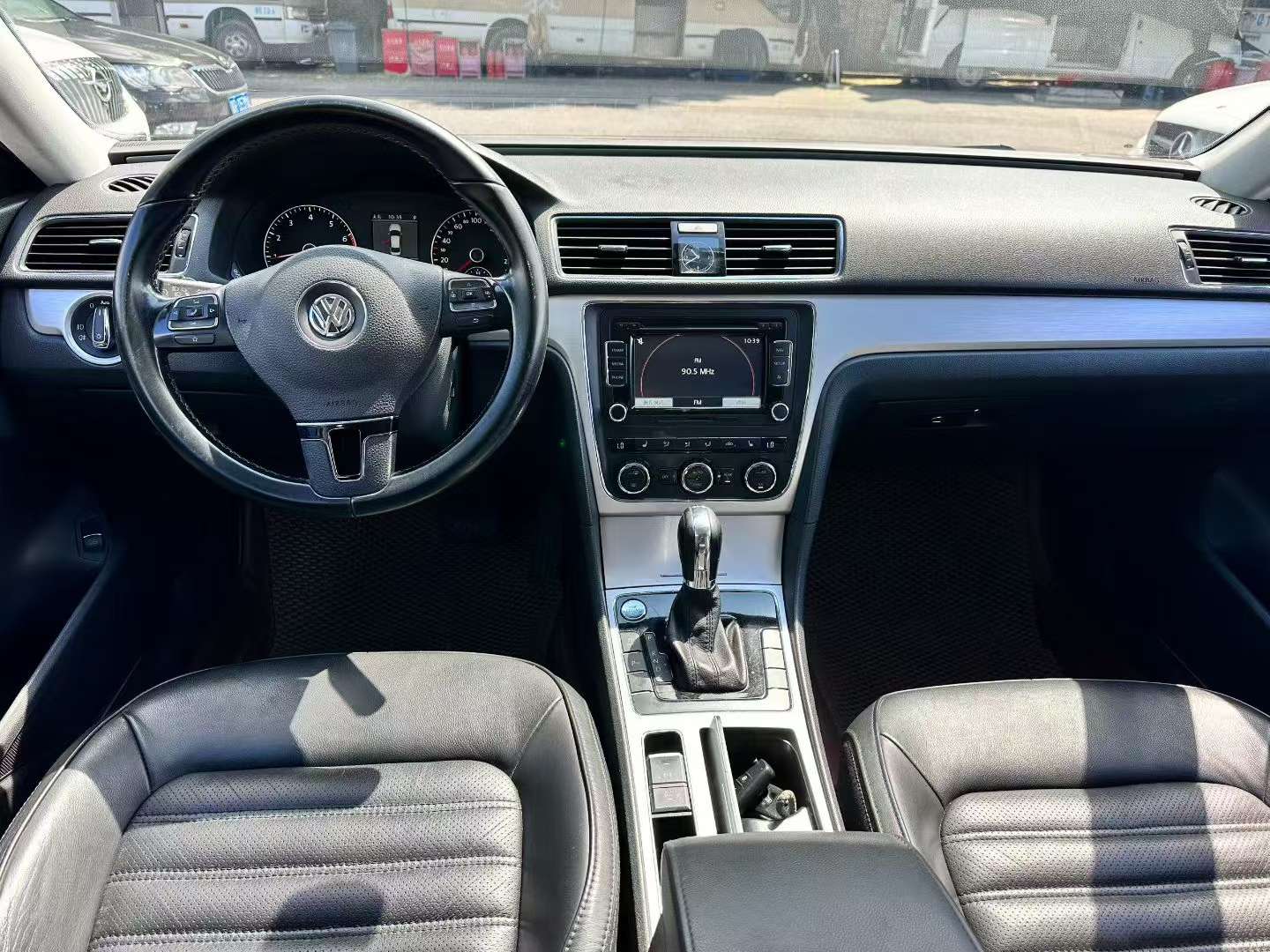 Volkswagen Passat 2.0T Yuzun Edition 2