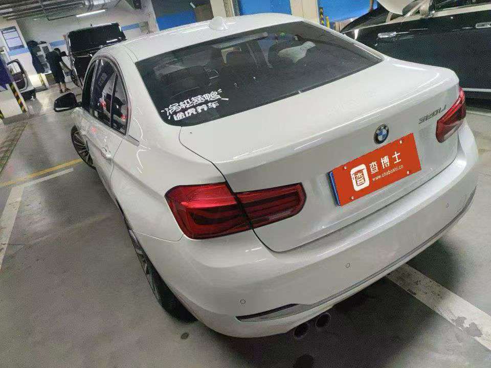 BMW 3 Series 320Li Sport 4