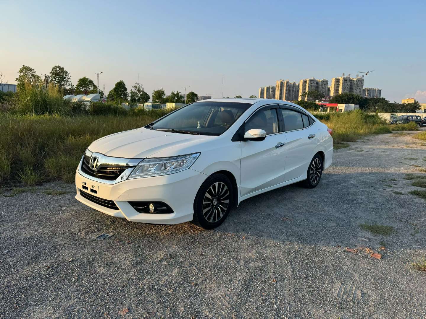 Honda Lingpai 2016 1.8L Automatic Sunroof