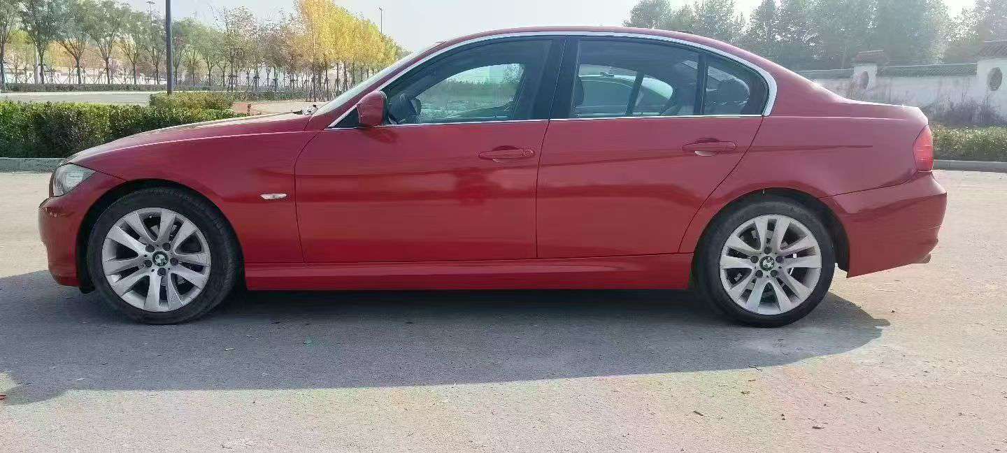 BMW 3 Series 2014 320 Luxury Edition 7
