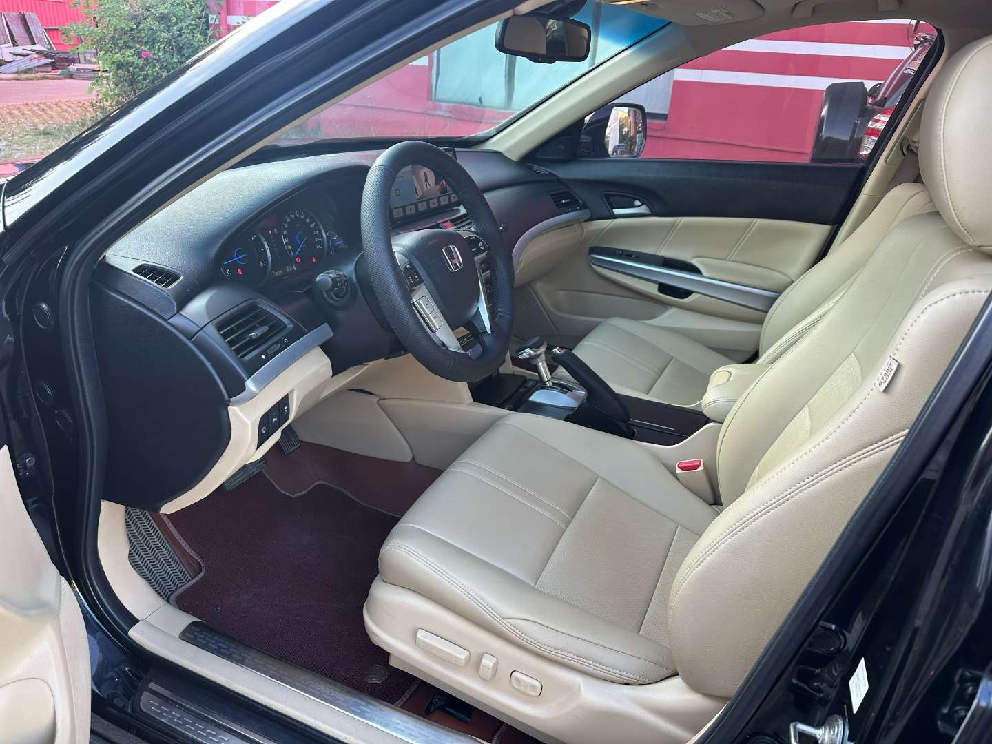 Honda Crosstour 2013 2.4L Automatic Luxury 8