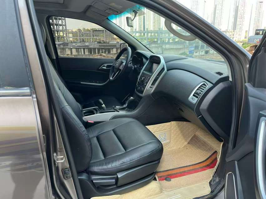 JMC Yusheng S350 2.4T Automatic 4WD 5-Seater 5