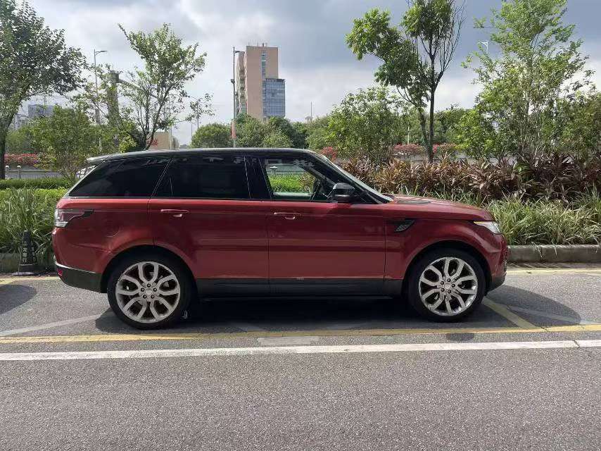 Land Rover Range Rover Sport 3.0T 4