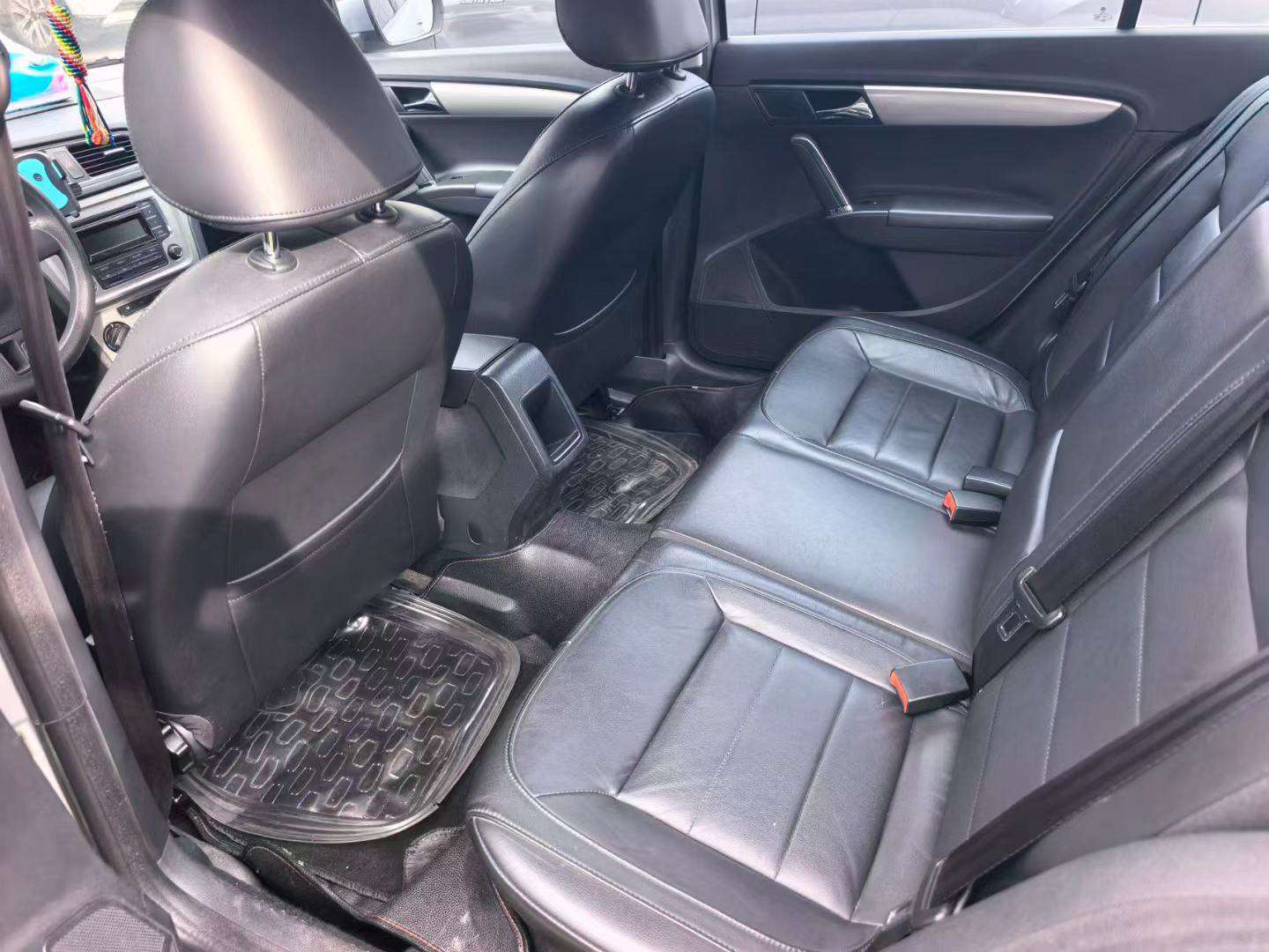 Volkswagen Lavida 1.6 Comfort Edition 6