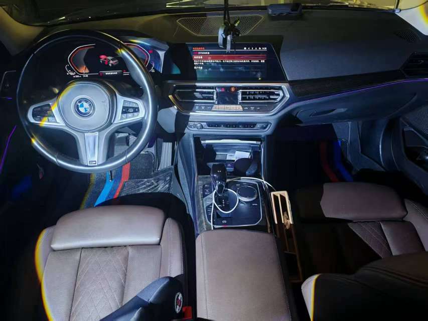 BMW 3 Series 325Li M Sport Package 4