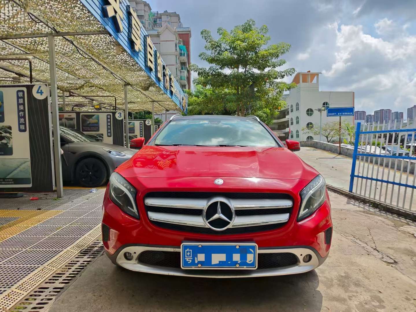 Mercedes-Benz GLA