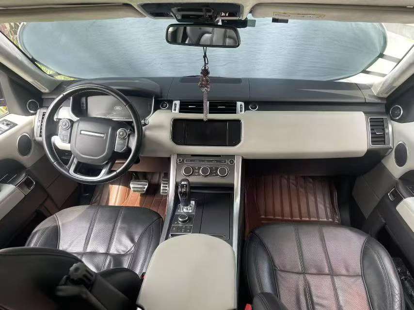 Land Rover Range Rover Sport 3.0T 8