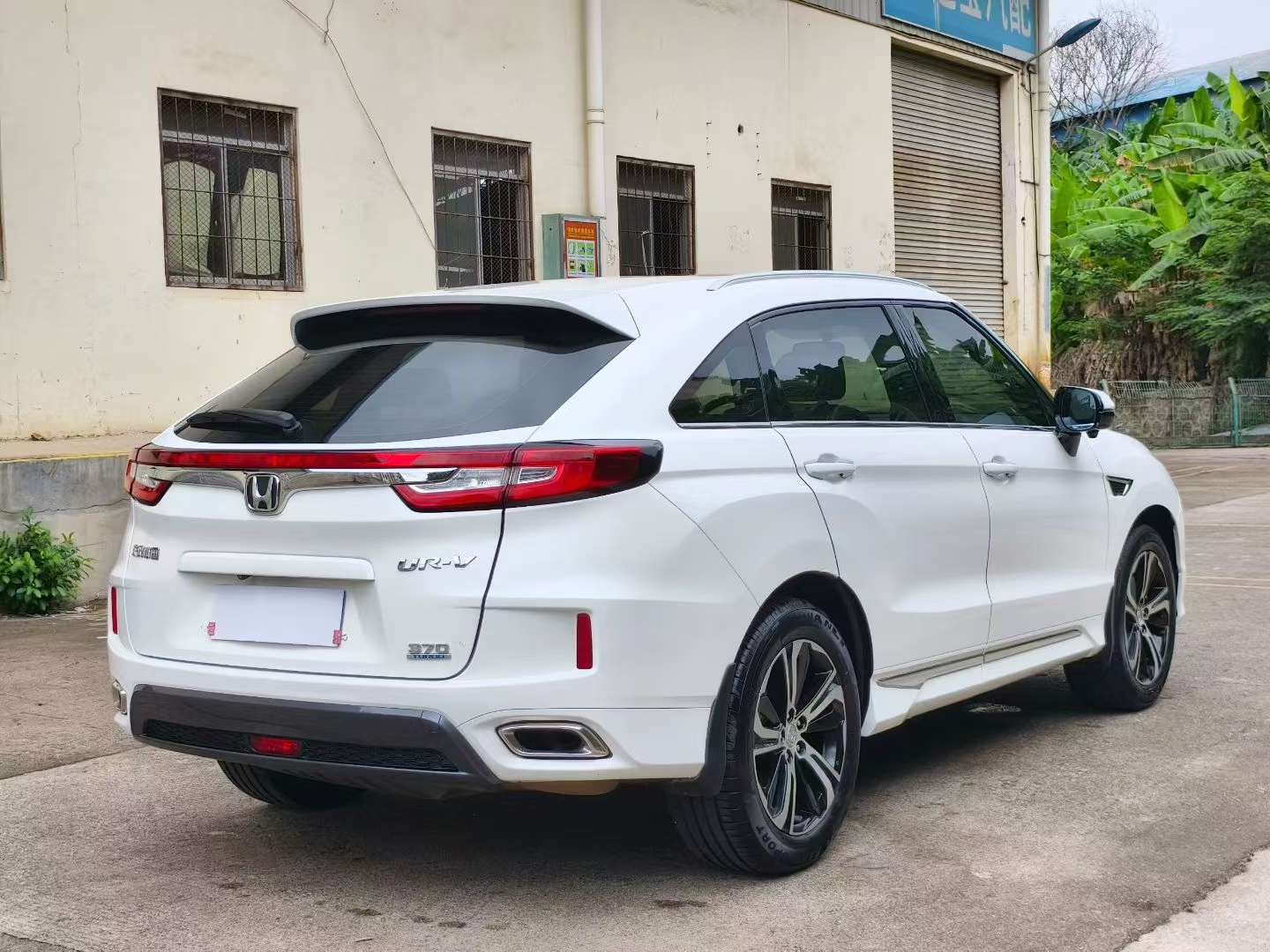 Honda UR-V 2017 370TURBO FWD Prestige 8