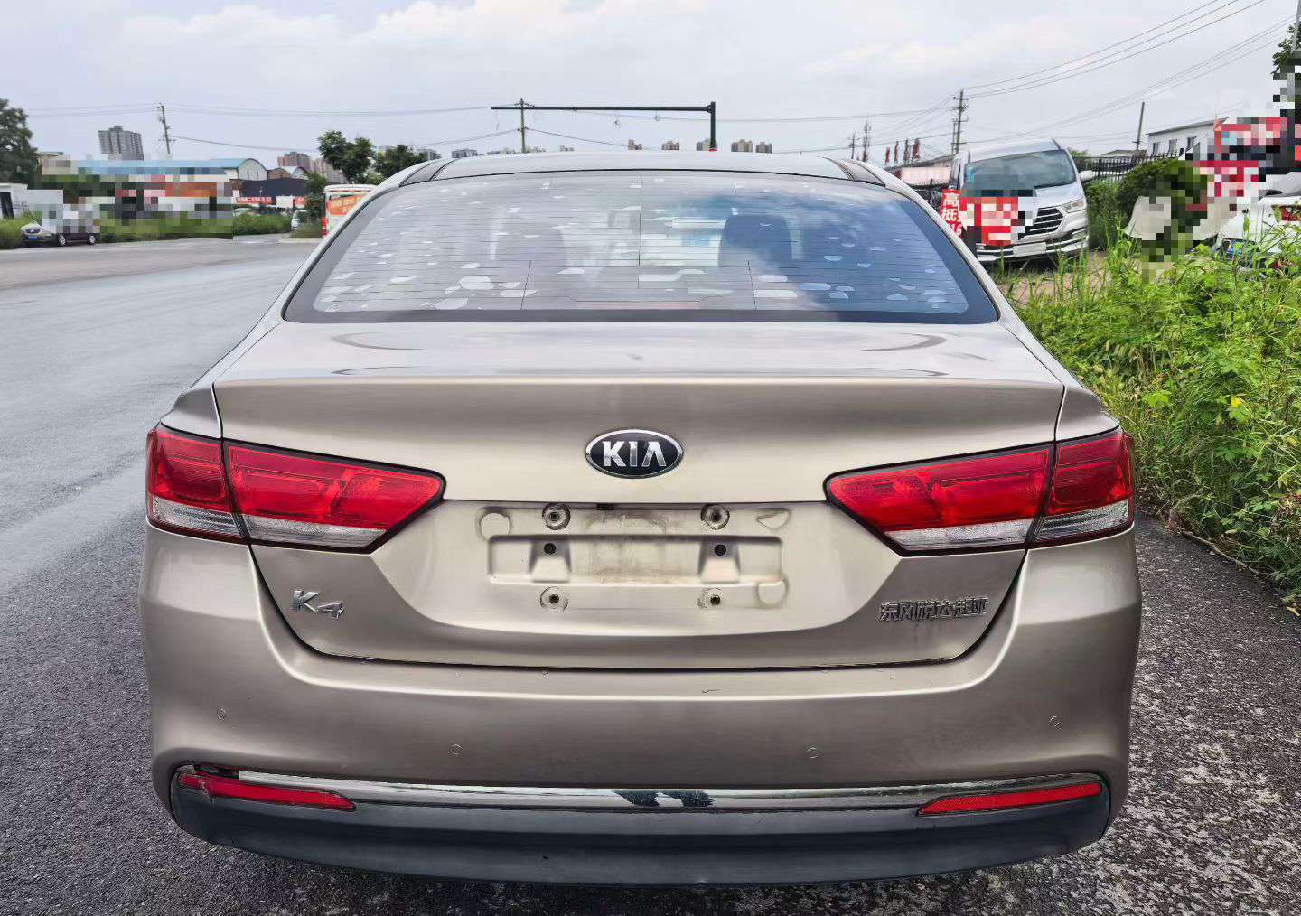 Kia K4 7