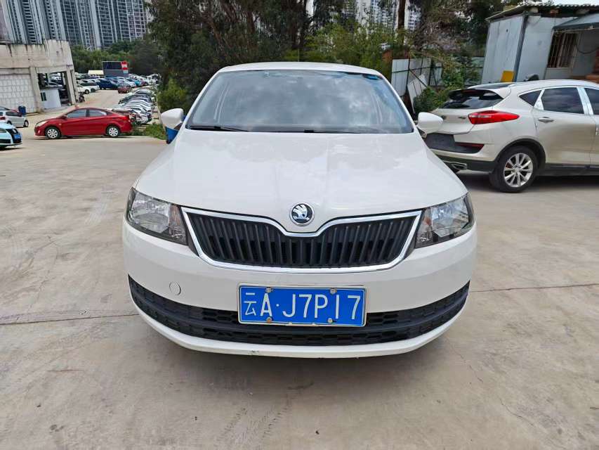 Skoda Rapid 1.6L Automatic