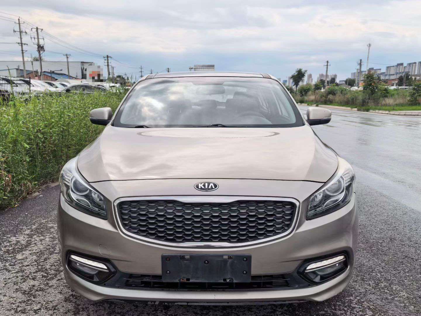 Kia K4