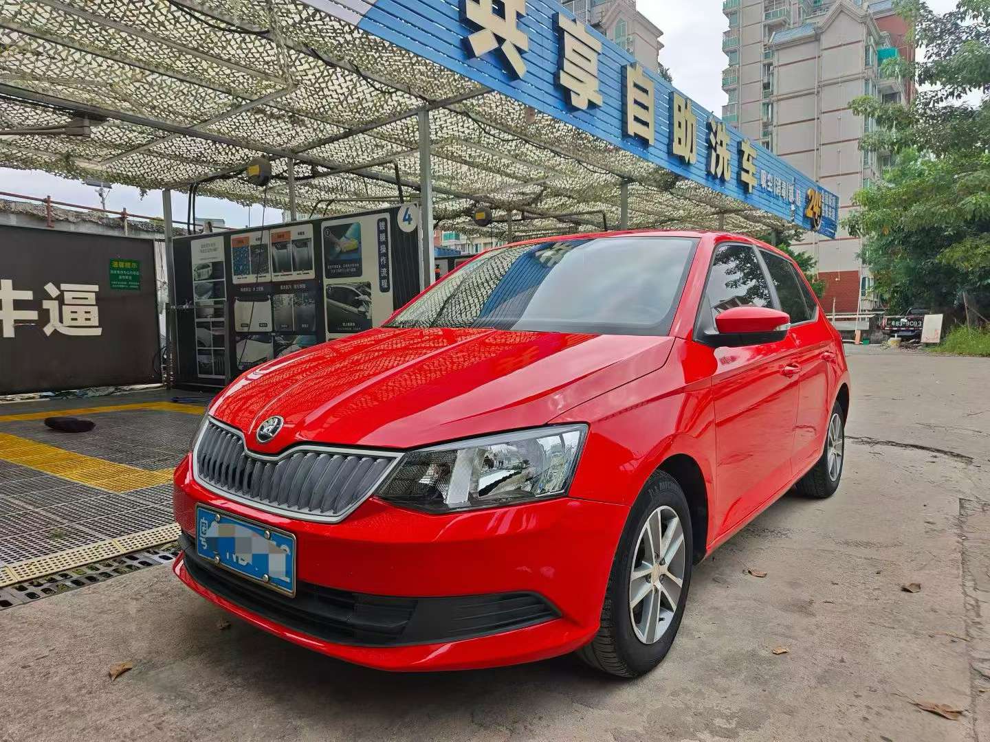 Skoda Fabia 1.4L Automatic Advance Edition 2