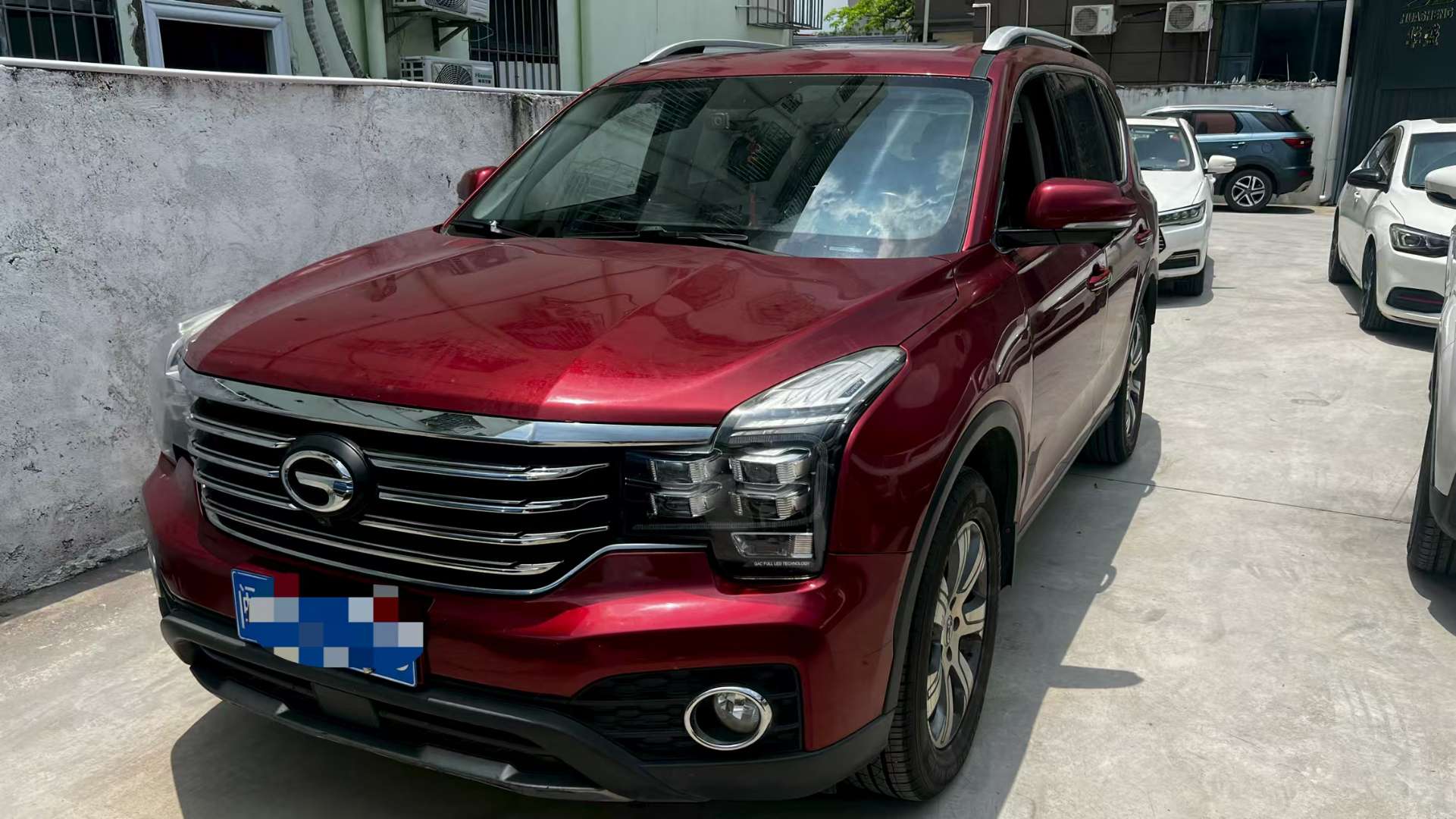 GAC Trumpchi GS7 2.0T Luxury 5-Seater 2